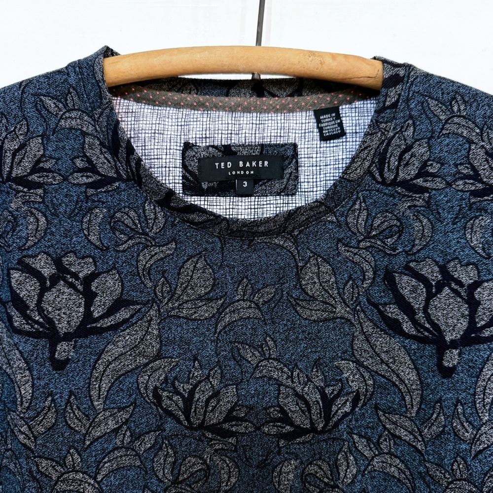 Ted Baker London Floral Jacquard Knit Tee Navy Size 3 M Fitted Indie Vanguard - Picture 2 of 7